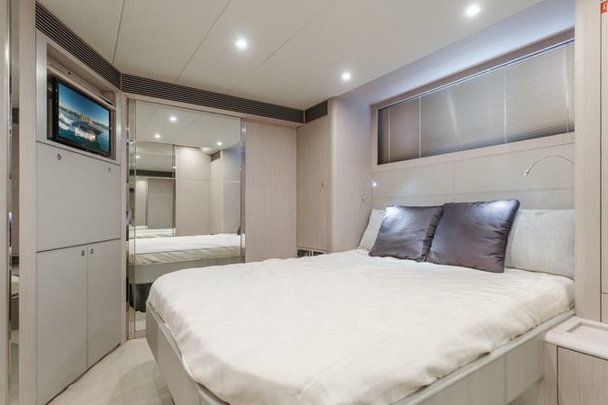 Riva Virtus 63 | Pergola