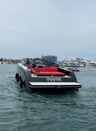 Van Dutch 55 | Traffik