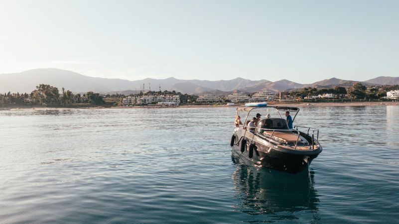 Moonday 780 WA | Legacy