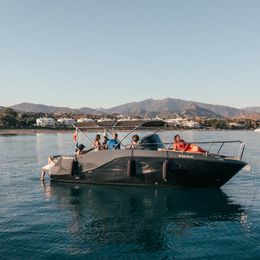 Moonday 780 WA | Legacy