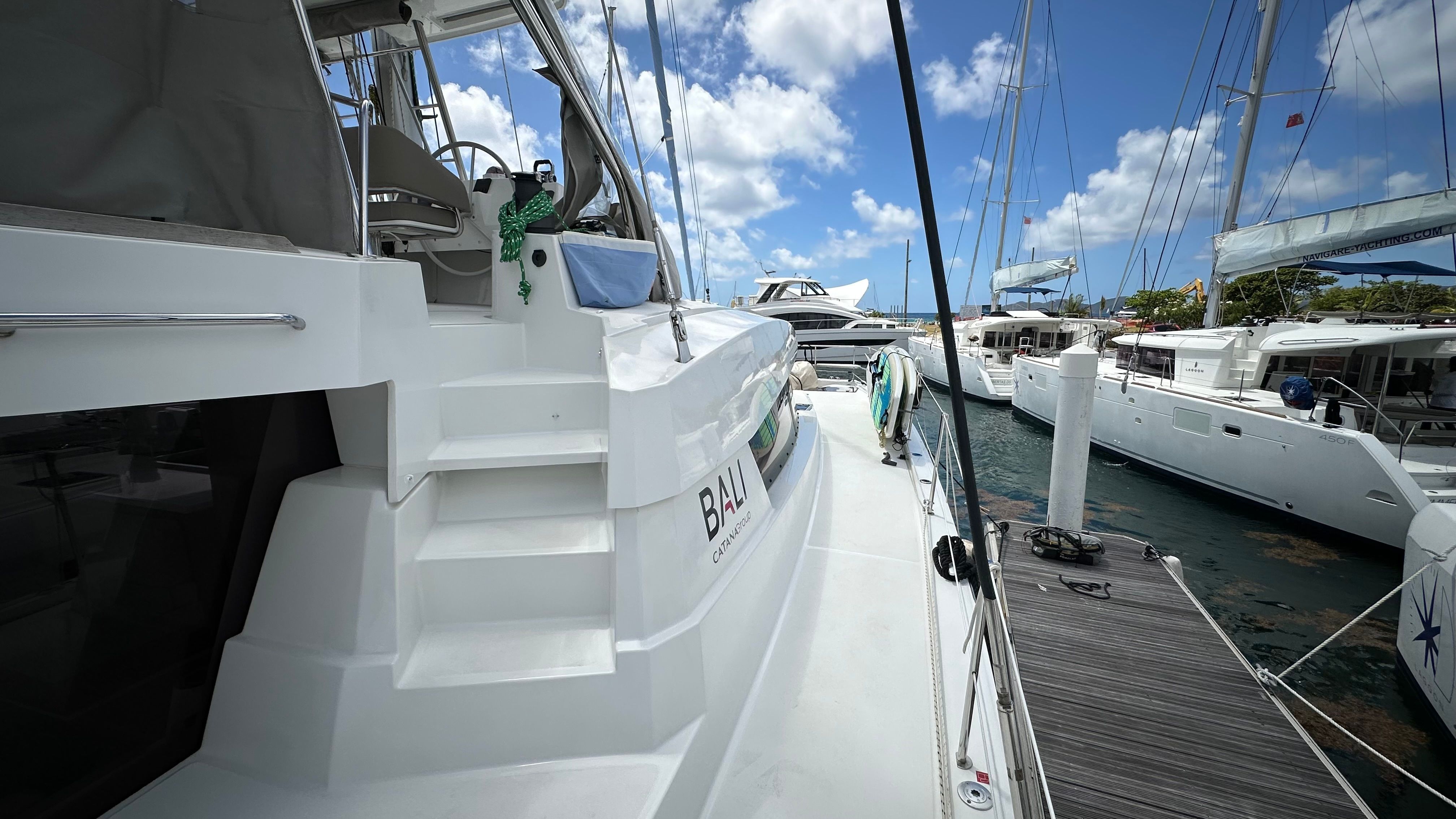 Bali 5.4 | Remote Parking