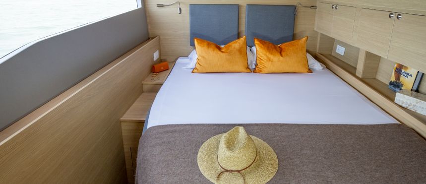 Aquila 54 | Southern Cross