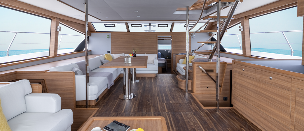 Aquila 54 | Southern Cross