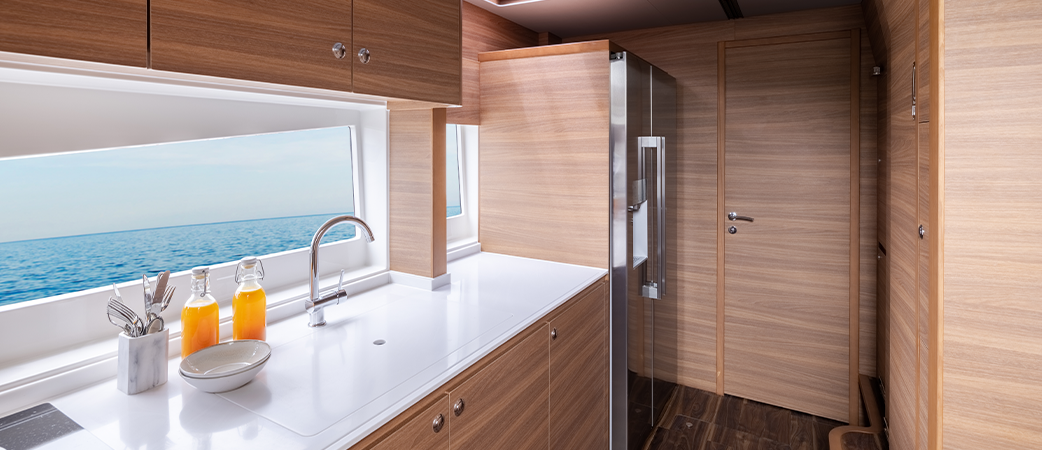 Aquila 54 | Southern Cross