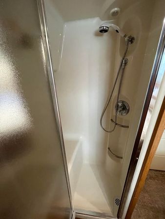 Bayliner 4087 | Shaya Moya