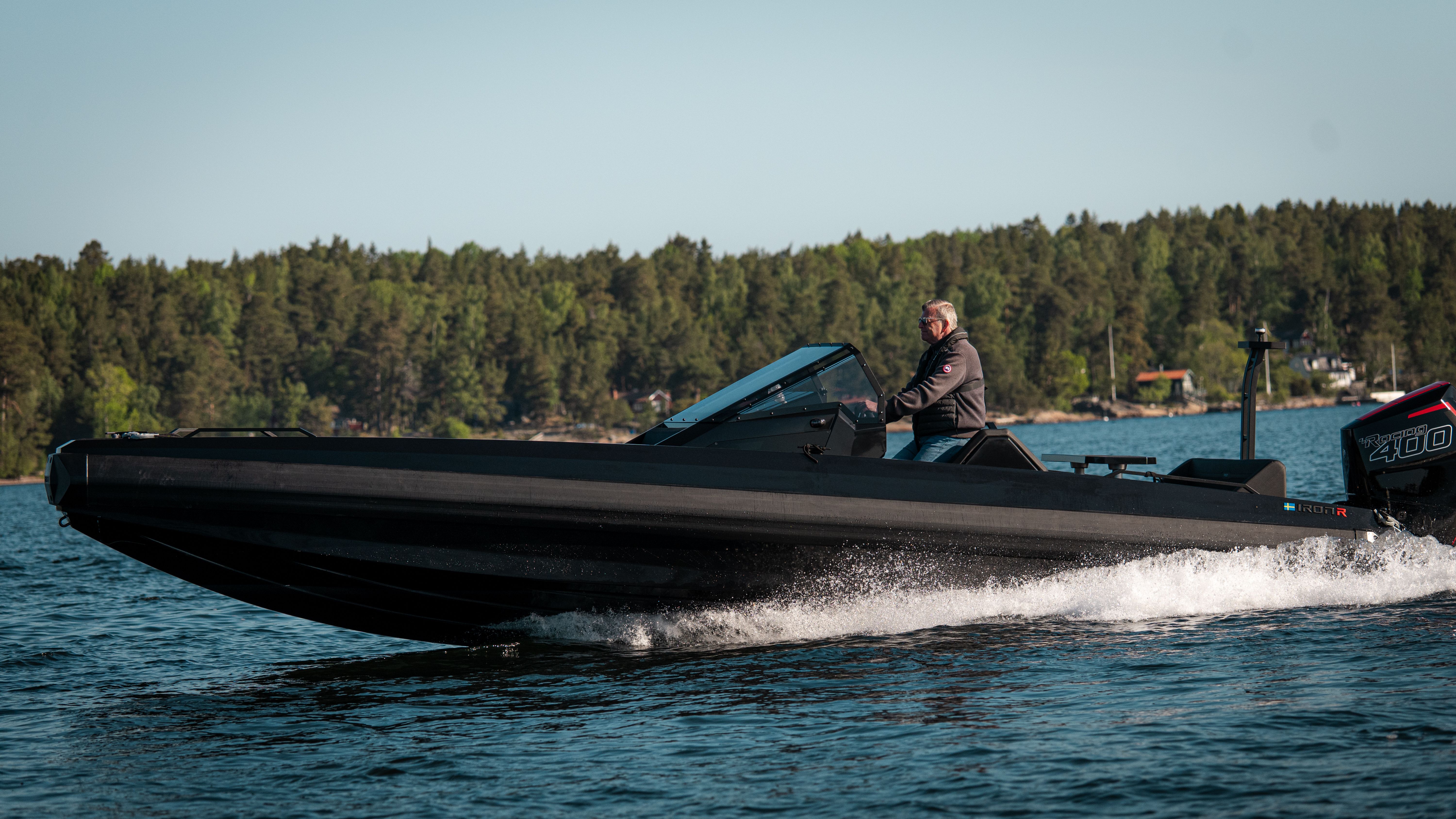 Iron Boats 827 | Iron Man