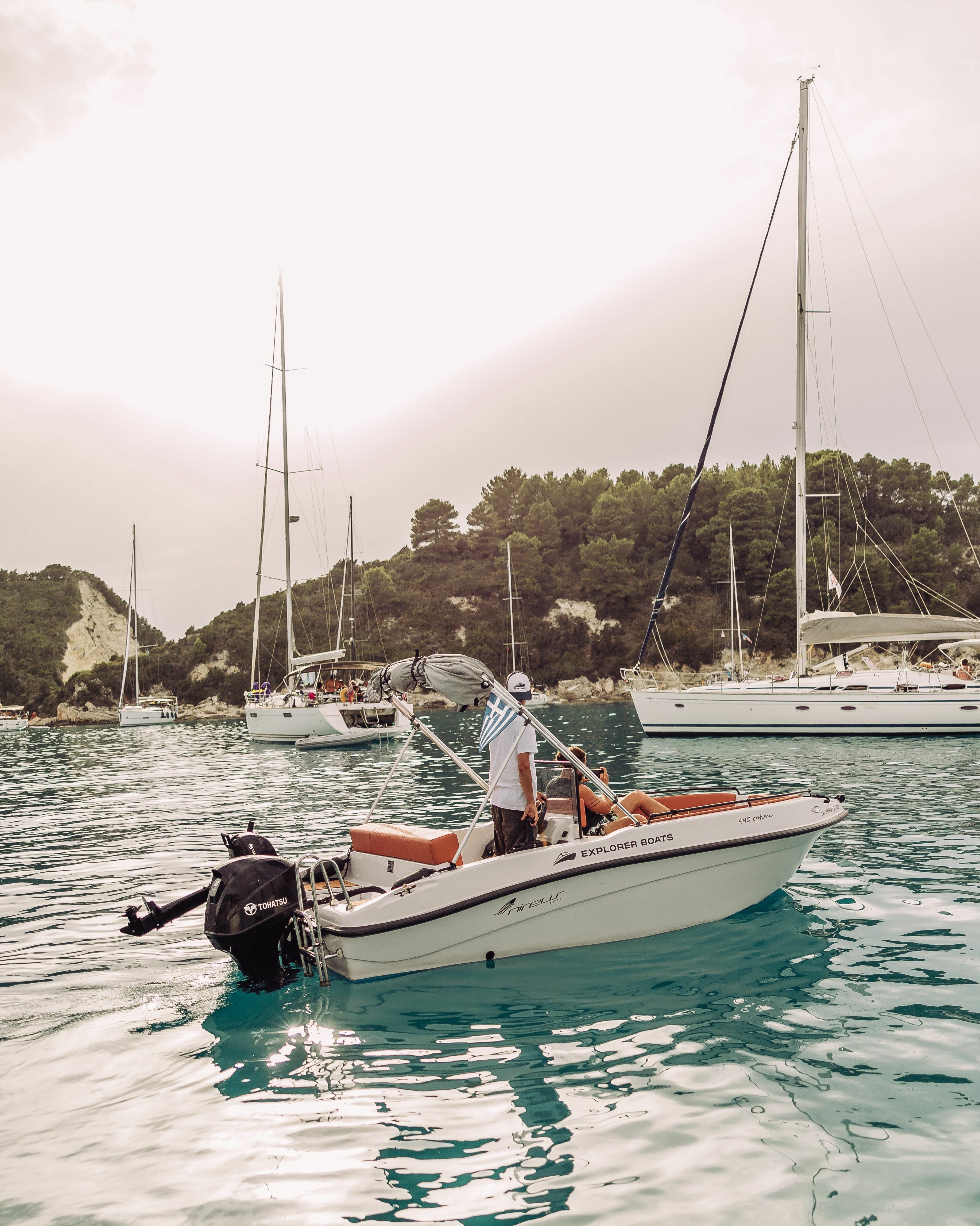 Nireus 490 | Gulliver 1