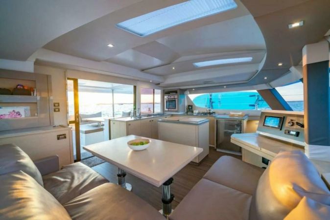 Fountaine Pajot Saba 50 | Balam