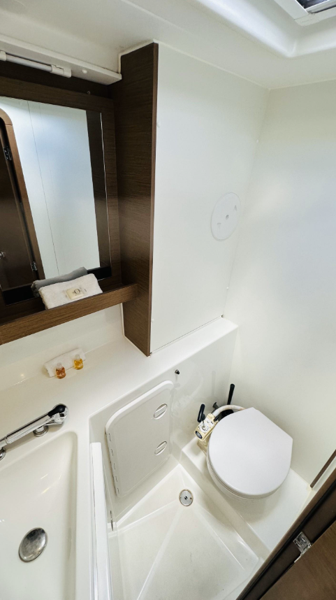 Lagoon 42 | Rev’Anou