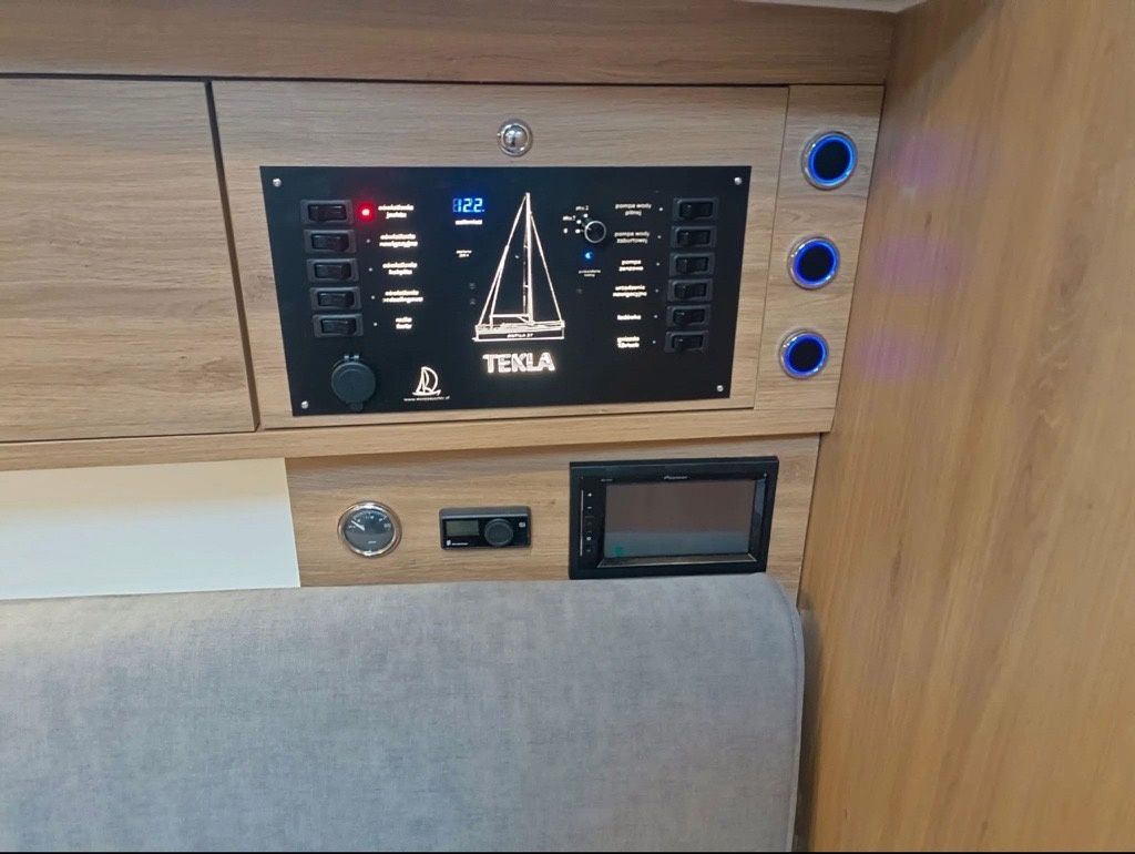 Antila 27 Family | Tekla