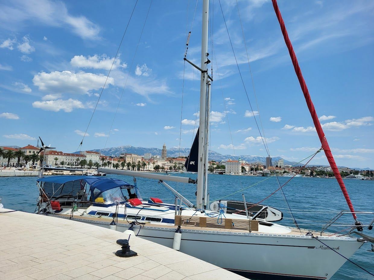 Elan 431 | Maslinovik