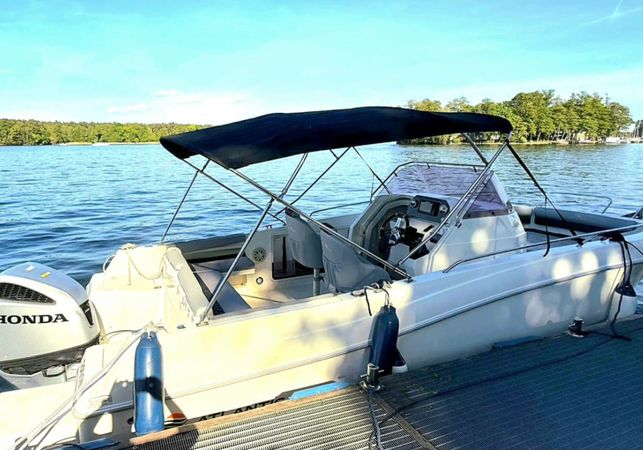 Atlantic Marine 750 | Jacqueline