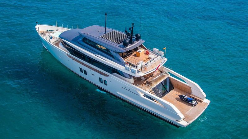 Sanlorenzo SX112 | On Time