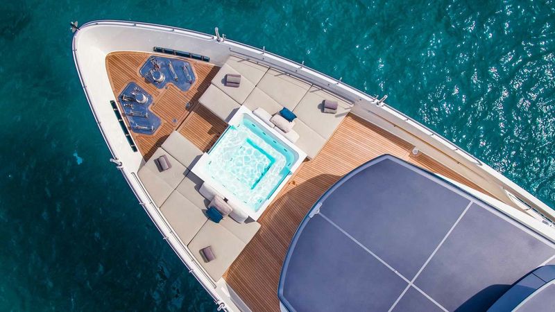 Sanlorenzo SX112 | On Time