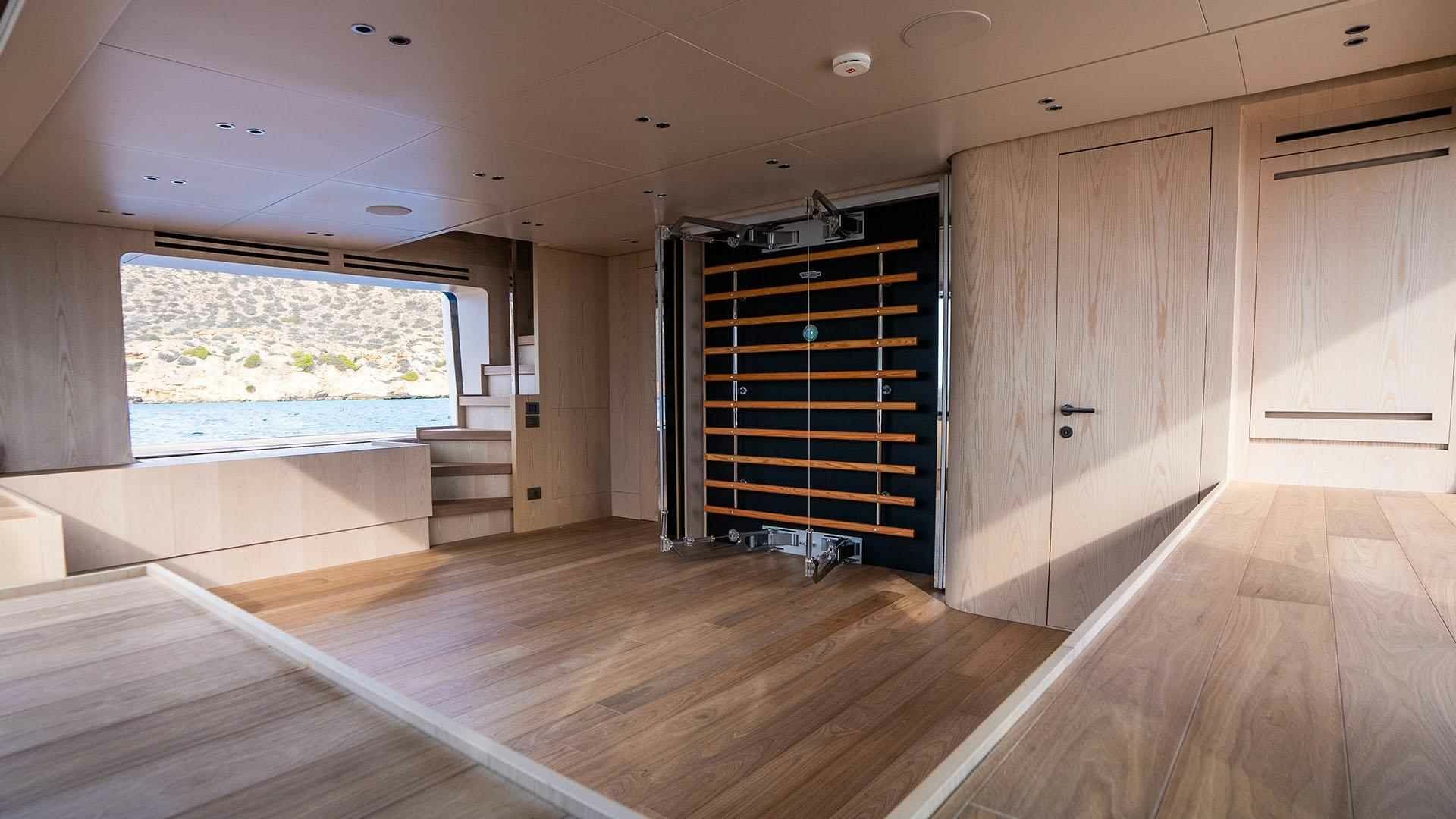 Sanlorenzo SX112 | On Time