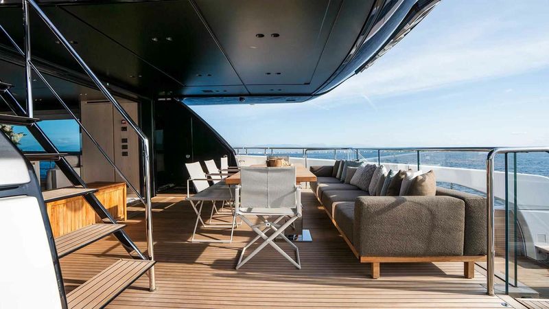 Sanlorenzo SX112 | On Time