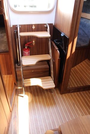 Antila 27 Family | Kira