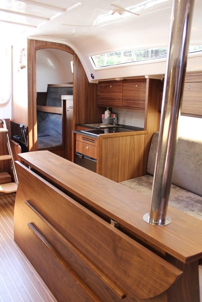 Antila 27 Family | Kira