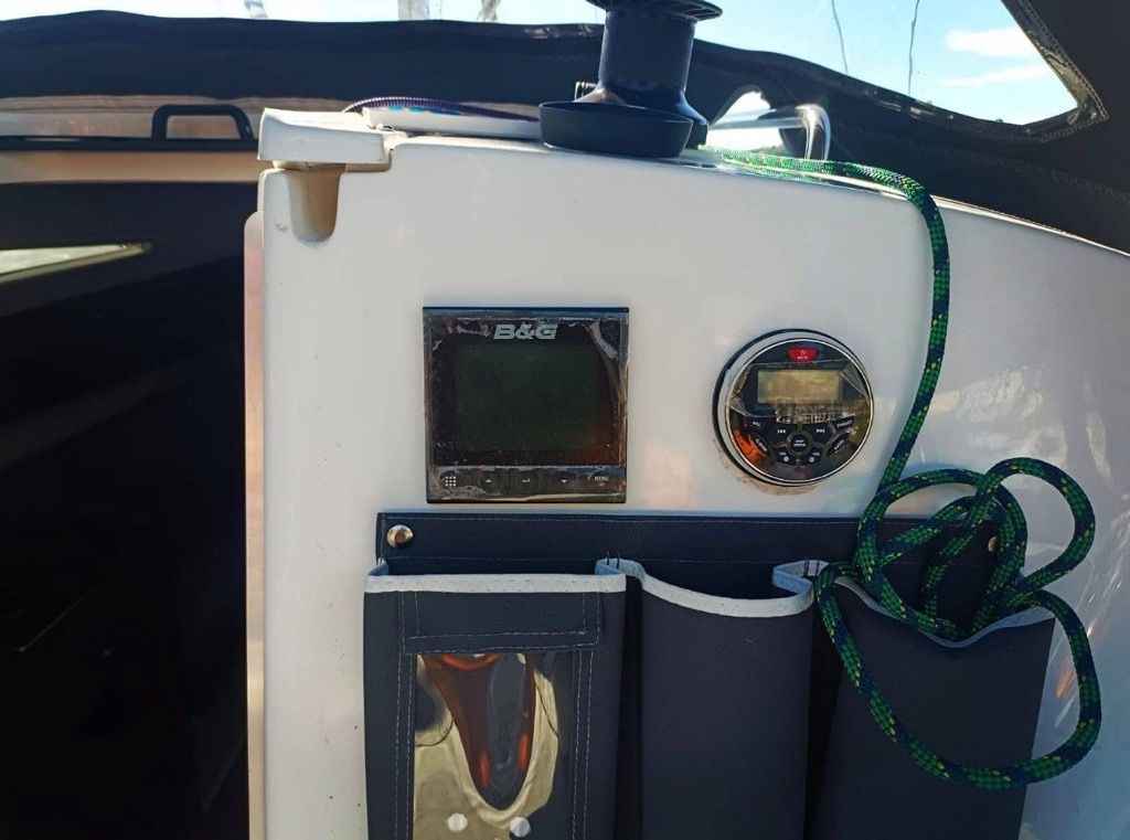 Antila 27 Family | Kira