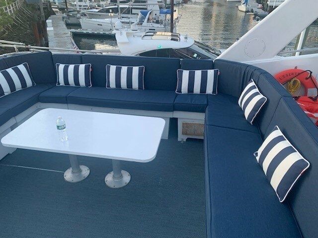 Hatteras 60 | Liberty
