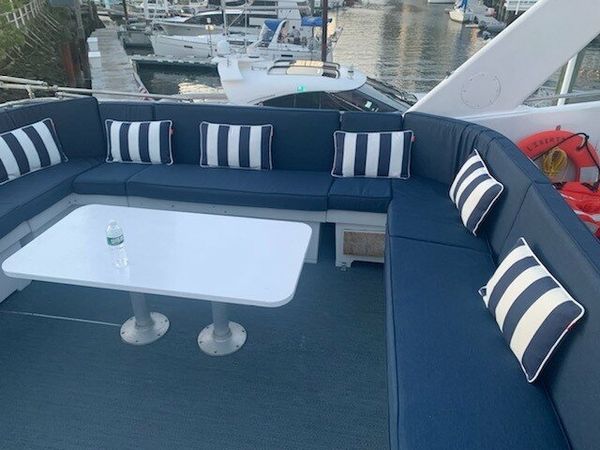 Hatteras 60 | Liberty