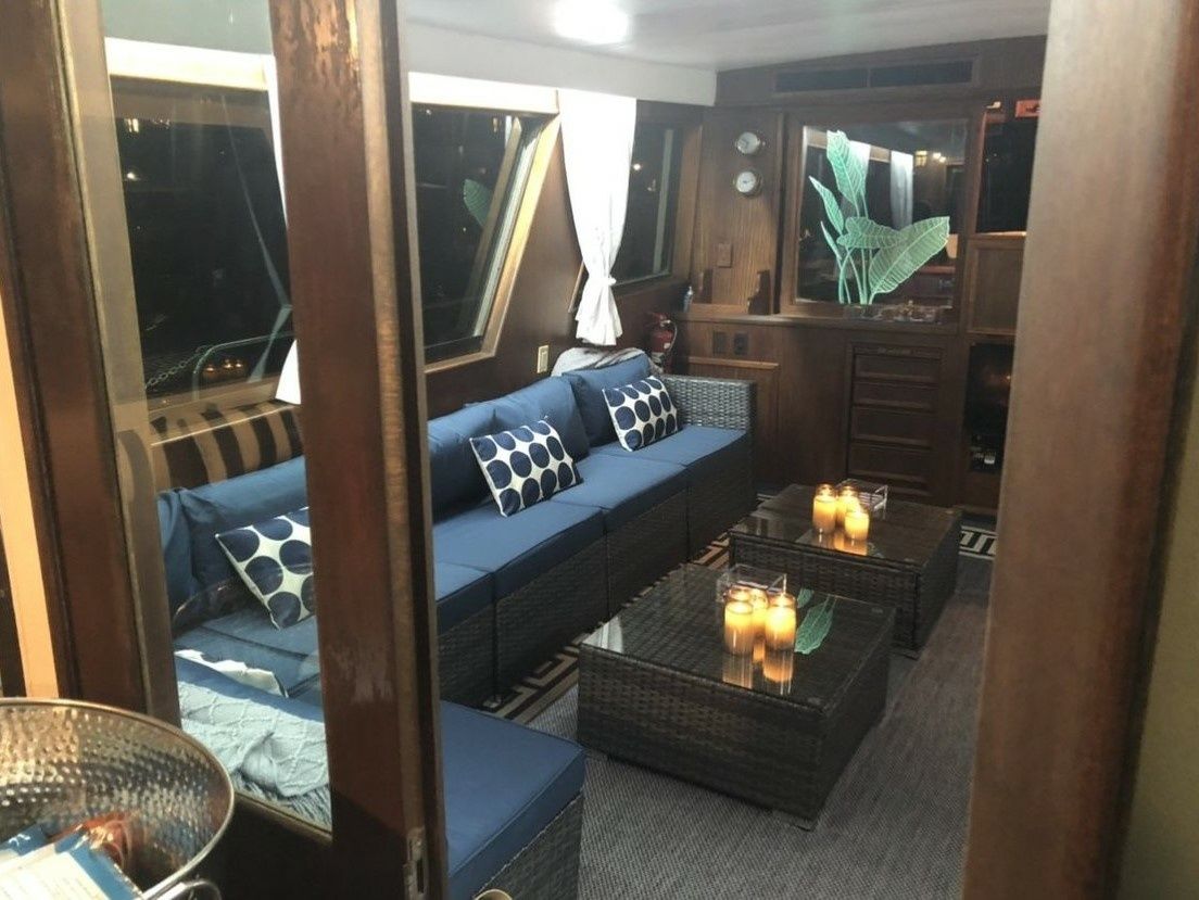 Hatteras 60 | Liberty