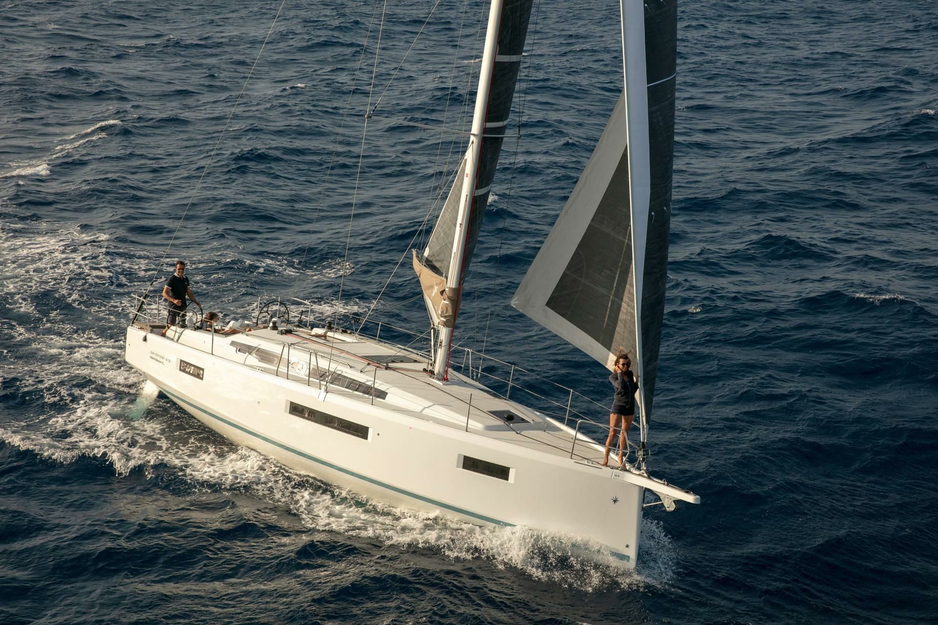 Jeanneau Sun Odyssey 410 | Escape