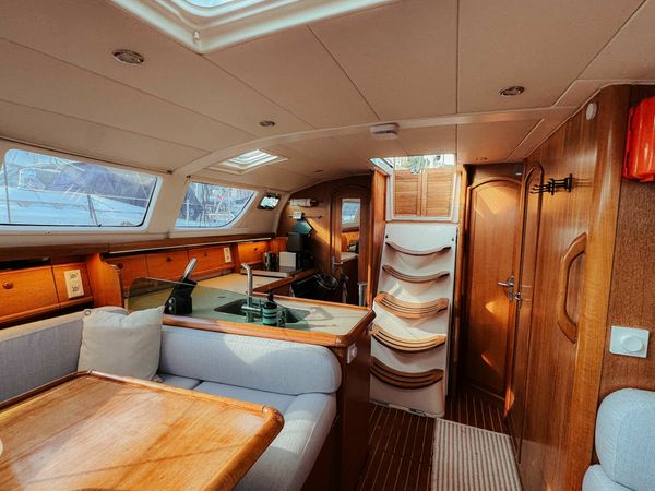 Jeanneau Sun Odyssey 43 | Go West