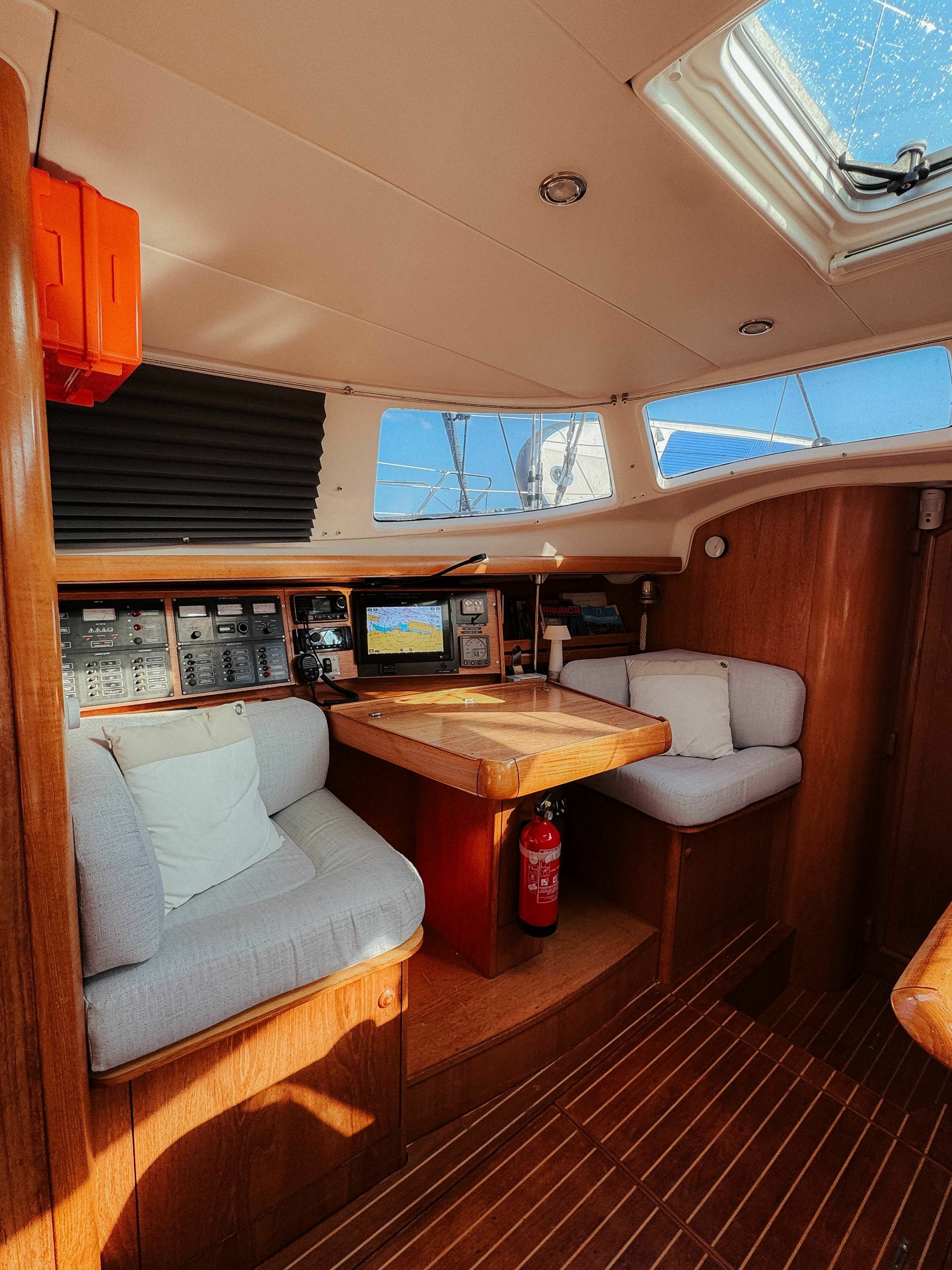 Jeanneau Sun Odyssey 43 | Go West