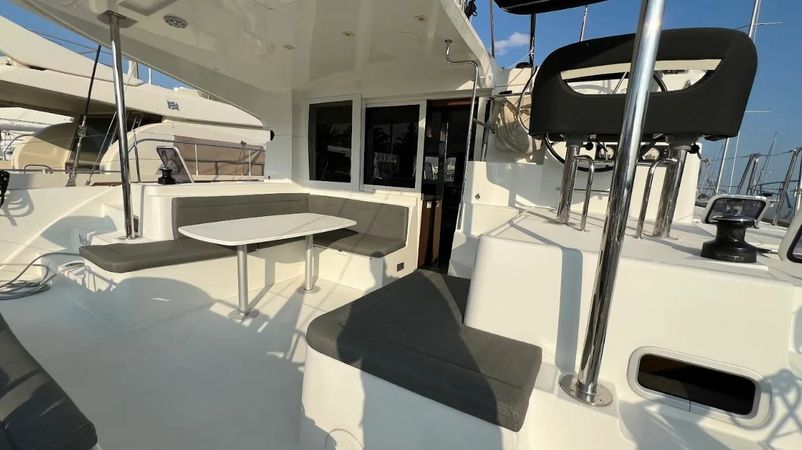 Lagoon 40 | Andromeda