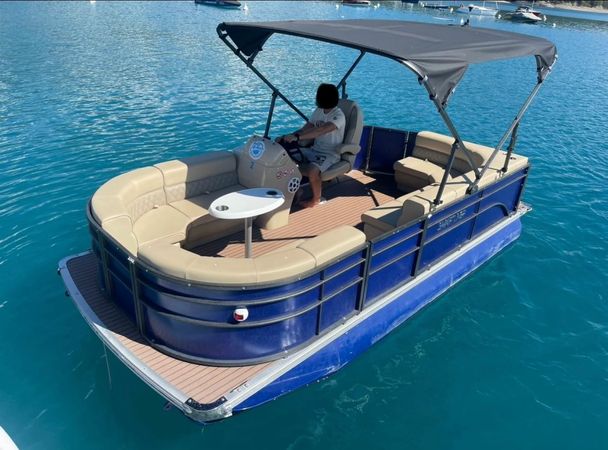 Smartliner 18 | Lounge Boat