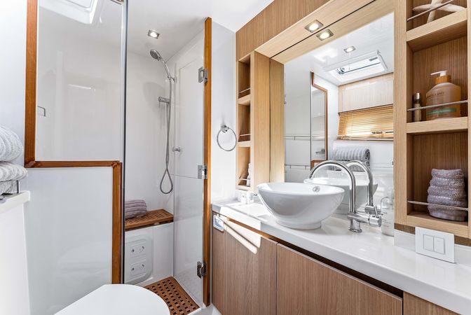 Aquila 44 | Memory Maker