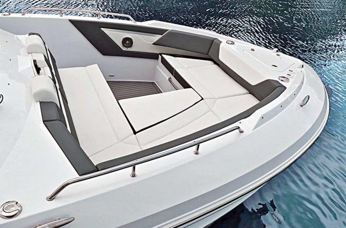 Cruiser Yachts 42 GLS | Giddy Up