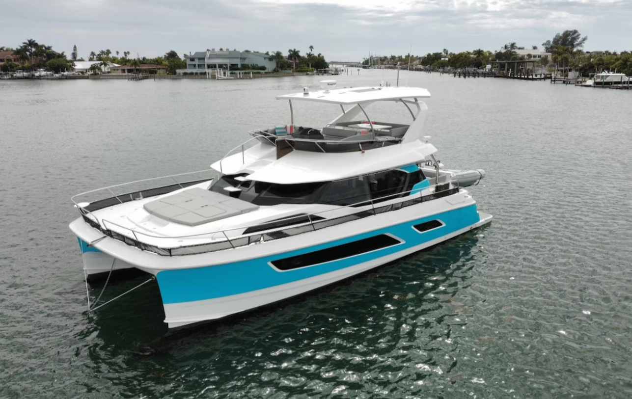 Aquila 44 | Memories, Not Dreams