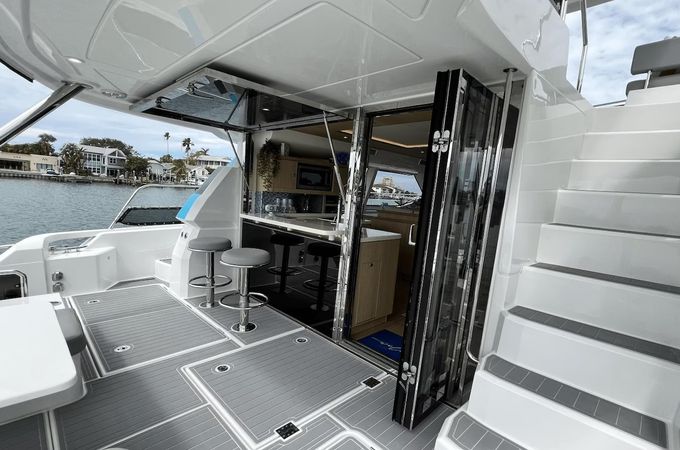 Aquila 44 | Memories, Not Dreams