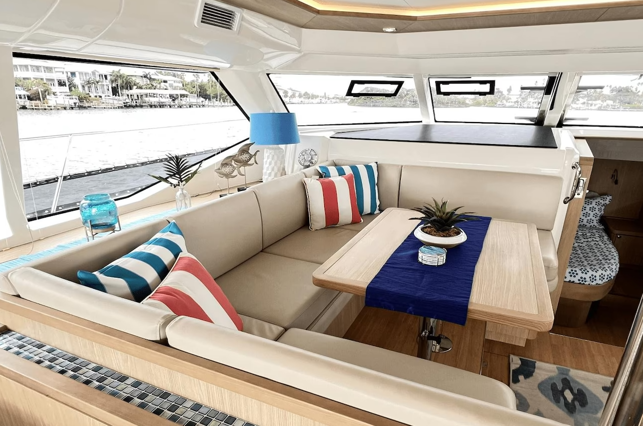 Aquila 44 | Memories, Not Dreams