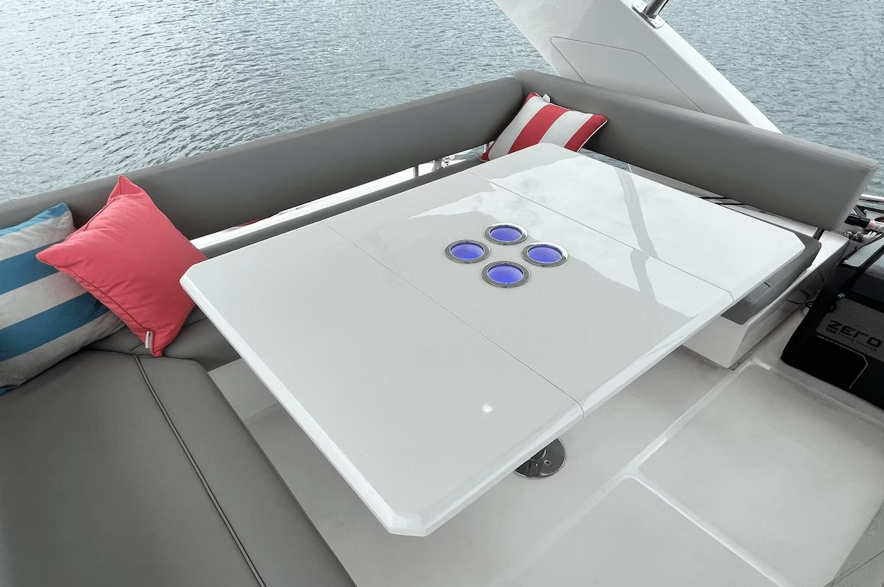 Aquila 44 | Memories, Not Dreams