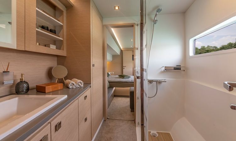 Fountaine Pajot MY 5 | Congetta