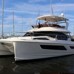 Aquila 44 | Lil’ Bit Nauti