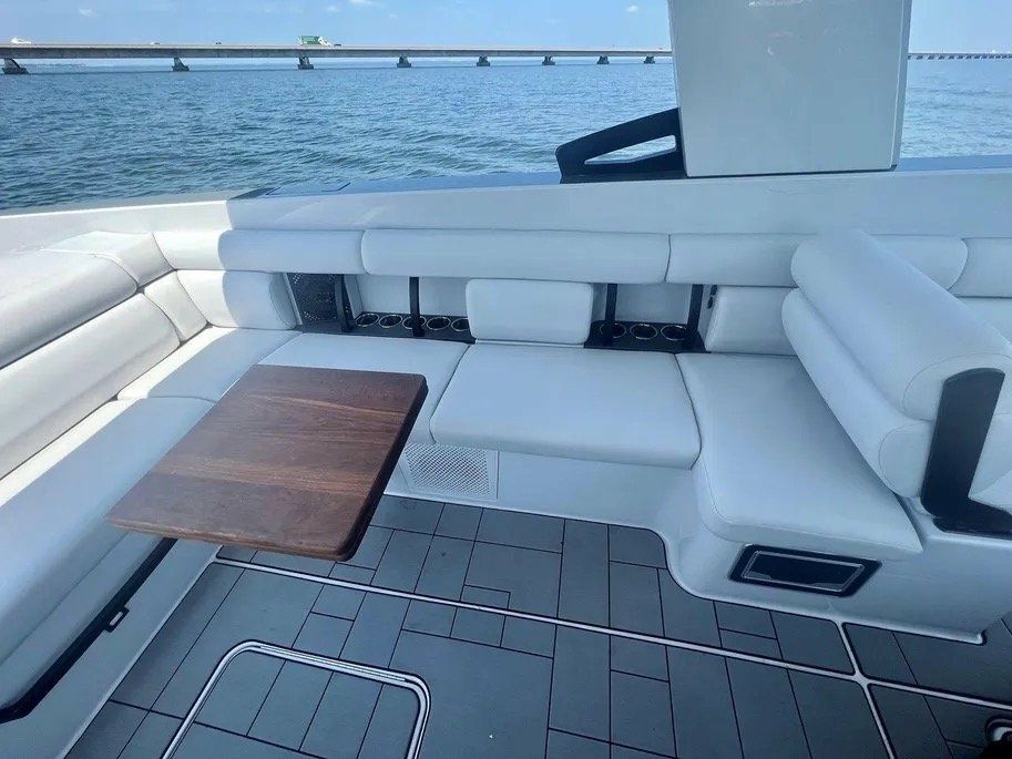 Aviara AV36 | Thirst Trap