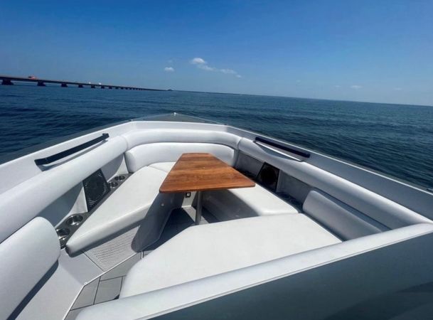 Aviara AV36 | Thirst Trap