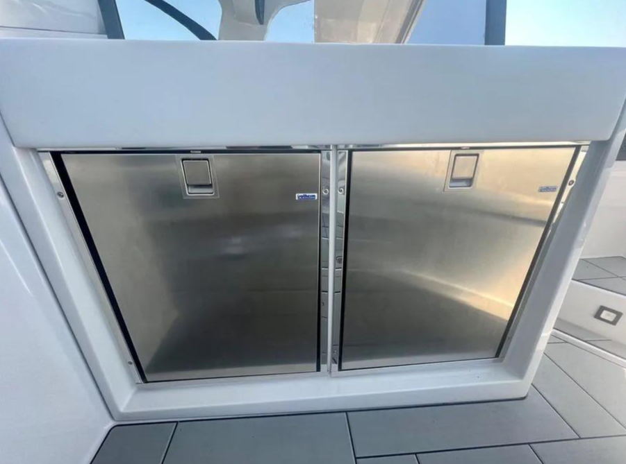 Aviara AV36 | Thirst Trap