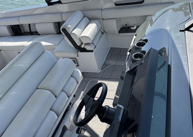 Aviara AV36 | Thirst Trap