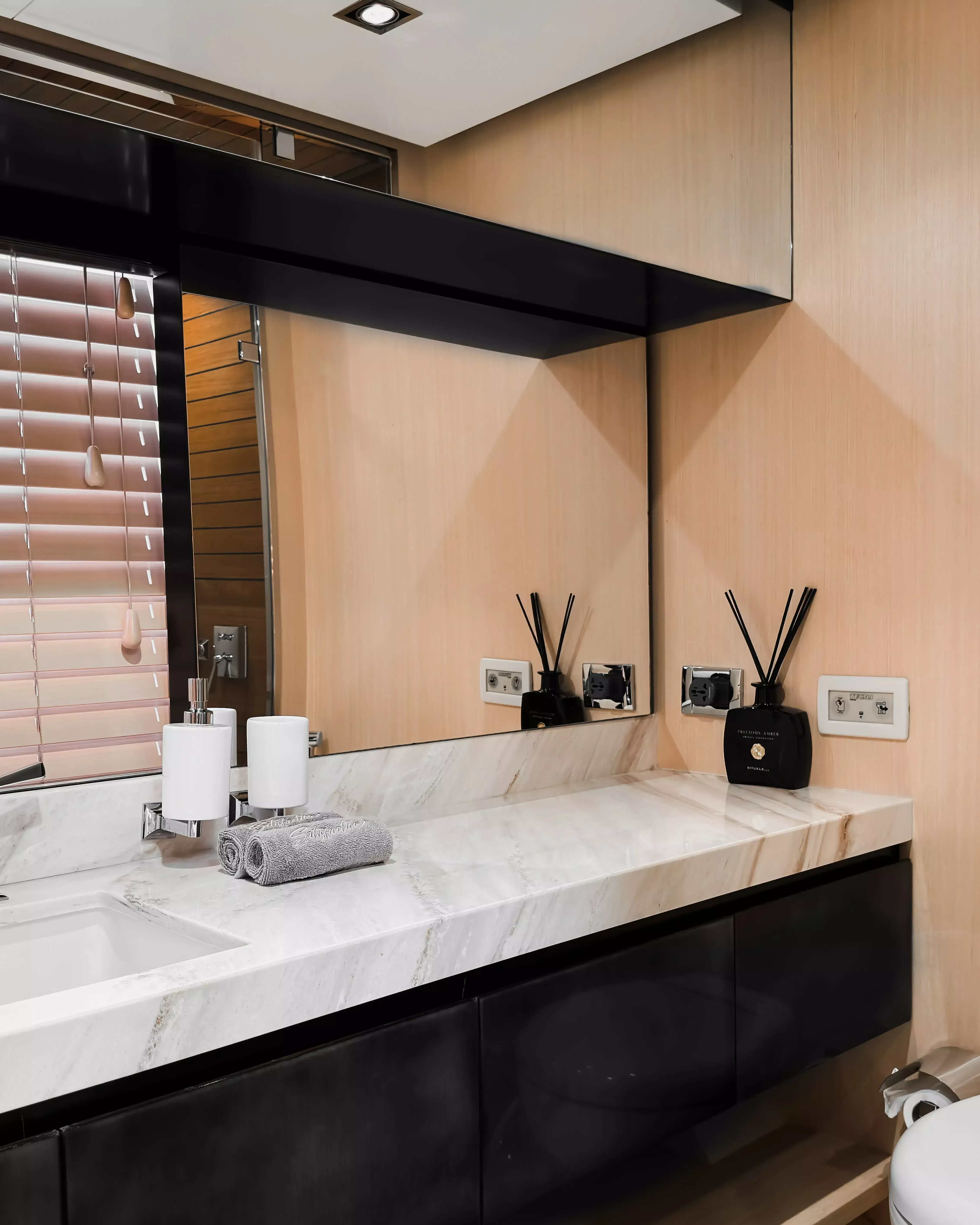 Azimut 88 | Satisfaction