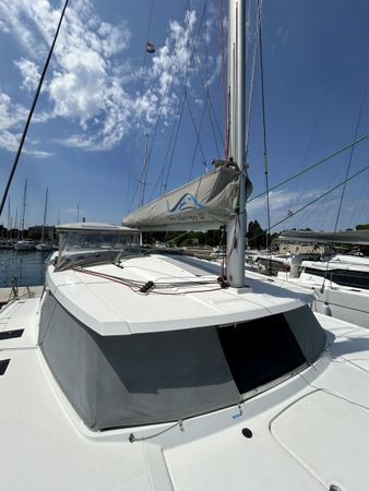 Fountaine Pajot Lucia 40 | Go Earth 1