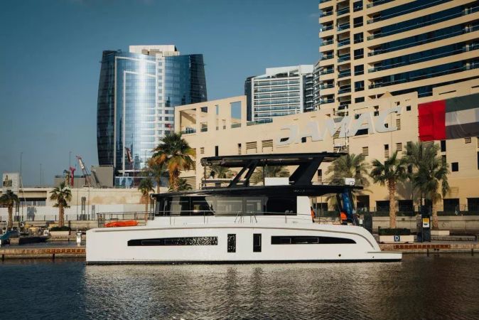 Custom Built 55 | Hyper One