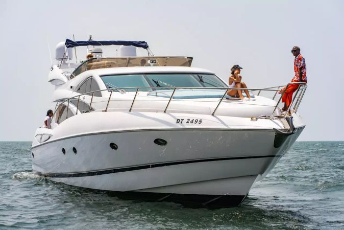 Sunseeker Manhattan 64 | Java