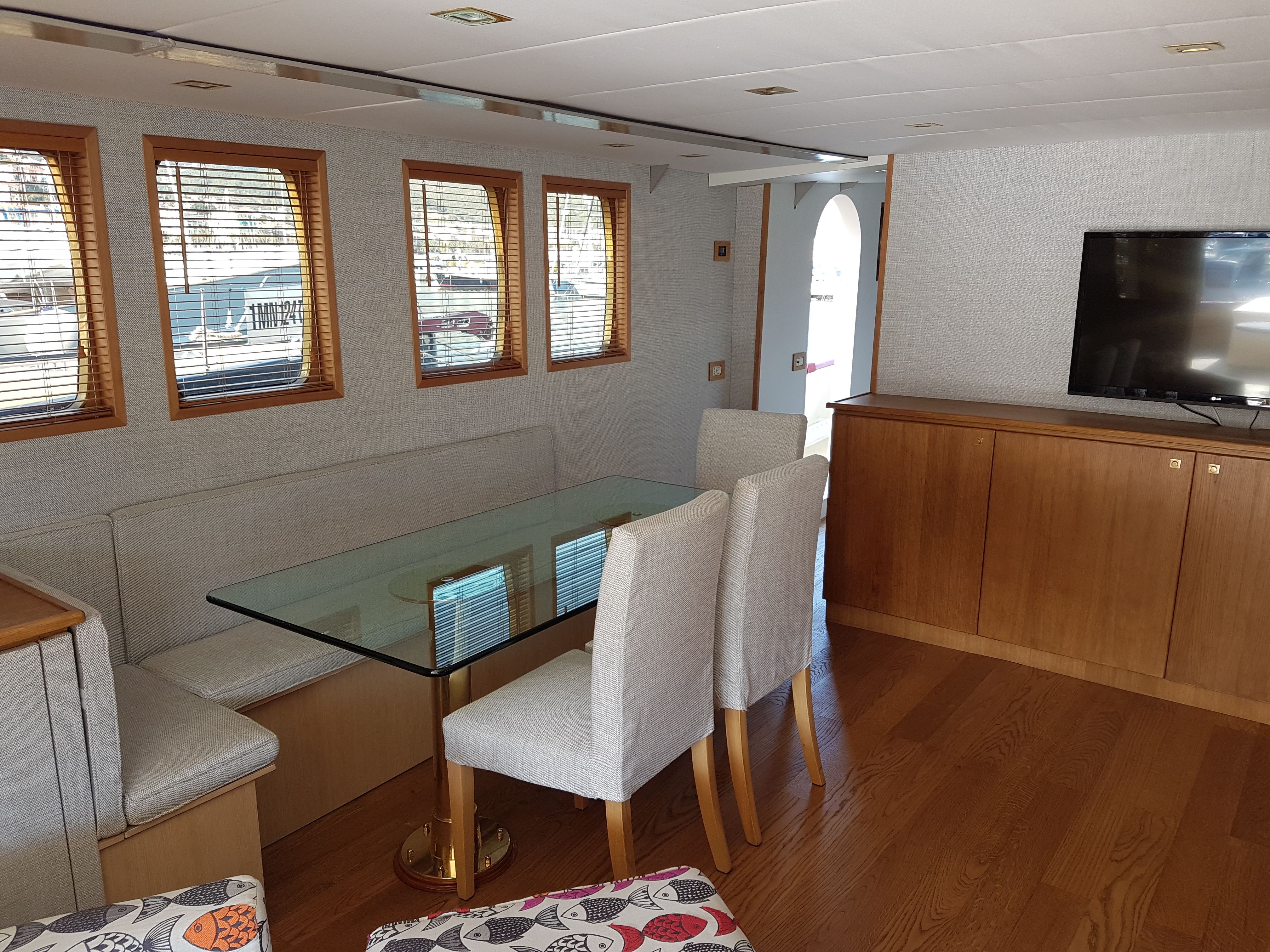 Solimano Tugboat | Capotesta