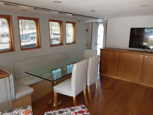 Solimano Tugboat | Capotesta