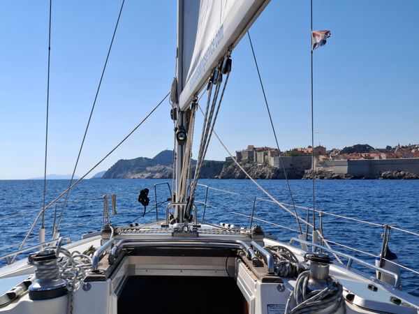 Bavaria Cruiser 40 | ZaraBella